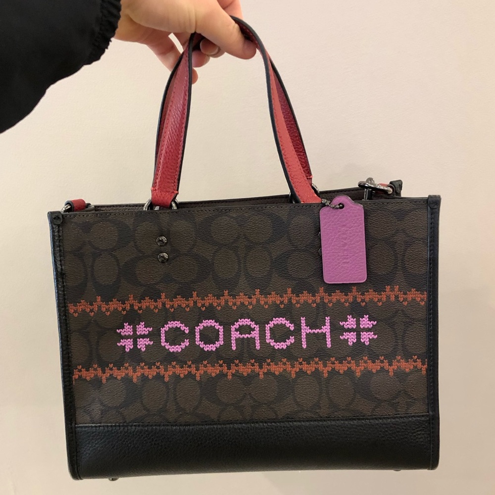 🎁Coach Dempsey Carryall In Signature Canvas